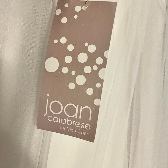 Fowler girl, First Communion dress for ages 6-9yr old - Picture 7 of 8